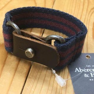 アバクロンビーアンドフィッチ(Abercrombie&Fitch)の新品【紺×ワイン】★アバクロ★お洒落！ライン入りブレスレット/本革レザー(ブレスレット)