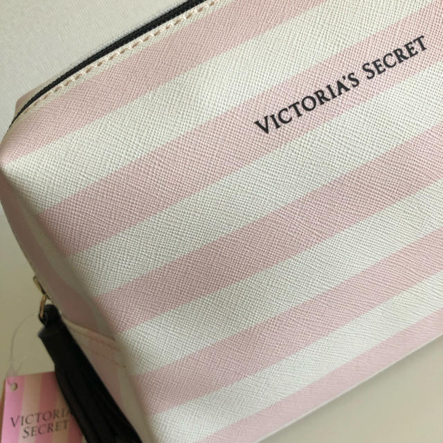 Victoria's Secret(ヴィクトリアズシークレット)のVictoria's secret ポーチ レディースのファッション小物(ポーチ)の商品写真