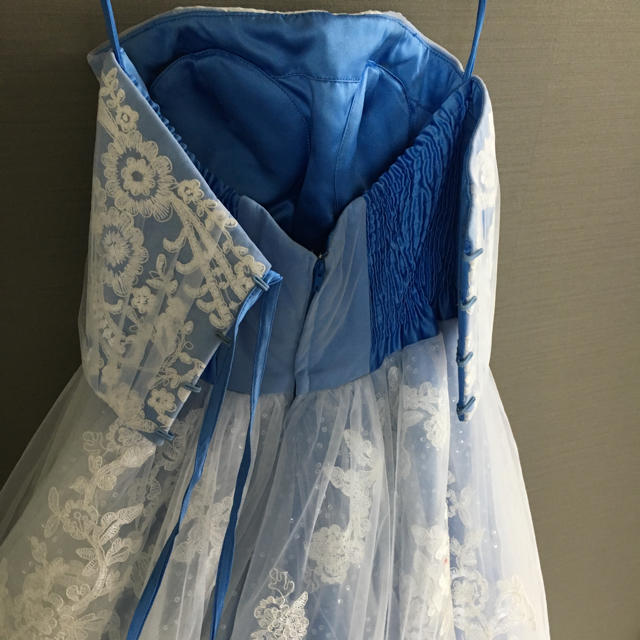 お値下げ 水色 ホワイトレース ドレス  レディースのフォーマル/ドレス(ウェディングドレス)の商品写真