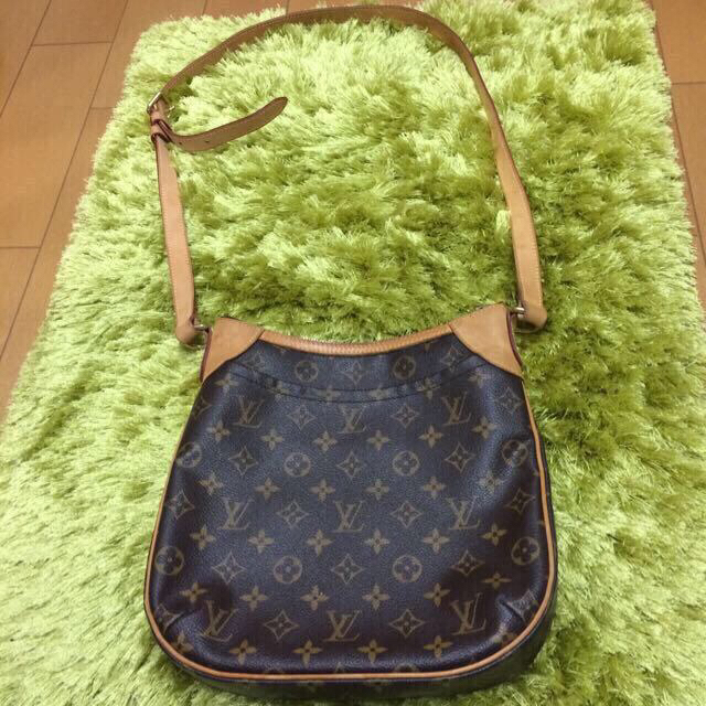 品多く LOUIS VUITTON - ルイビィトン ショルダーbag ショルダーバッグ