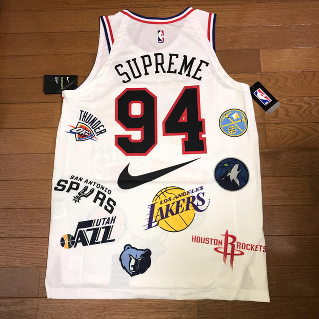 送料無料Supreme Nike NBA team authentic Lサイズ