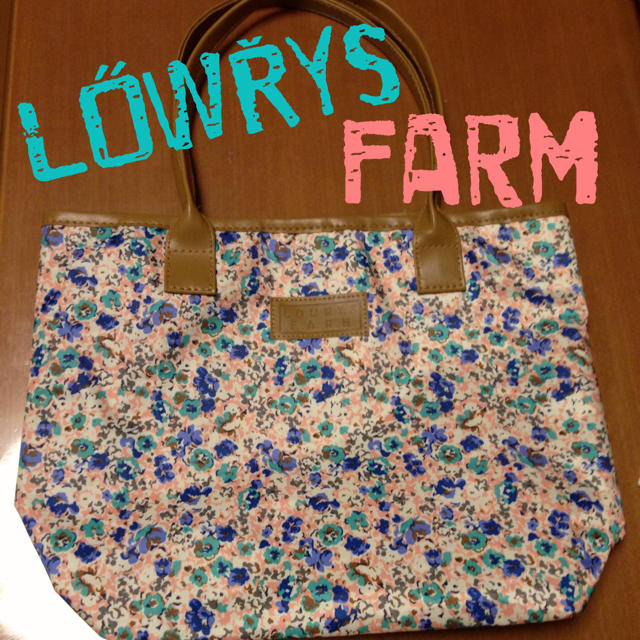 LOWRYS FARM(ローリーズファーム)のLOWRYS FARM＊花柄トート レディースのバッグ(トートバッグ)の商品写真