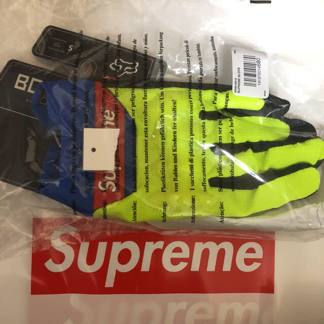 Supreme(シュプリーム)の【国内正規品】supreme シュプリーム フォックス コラボ グローブ 黄S メンズのファッション小物(手袋)の商品写真