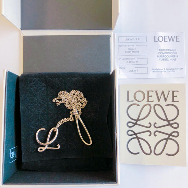LOEWE - 新品♡ロエベ ネックレスの通販 by air |ロエベならラクマ LOEWE - 新品♡ロエベ ネックレスの通販 by air |ロエベならラクマ