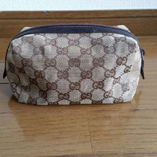 グッチ(Gucci)のGUCCI ポーチ(ポーチ)