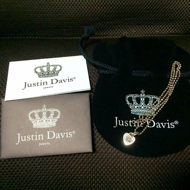 Justin Davis(ジャスティンデイビス)のジャスティンデイビス ネックレス ピアス ペンダント ジルコニア ブレスレット レディースのアクセサリー(ネックレス)の商品写真