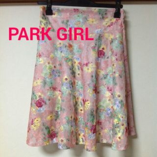 【新品タグ付き】Msize　PARKGIRLレース花柄プリントスカート(ひざ丈スカート)