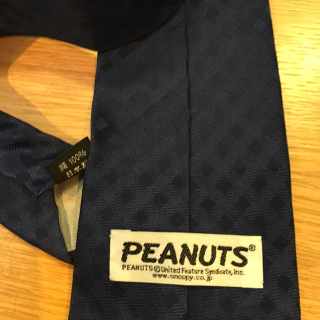 PEANUTS(ピーナッツ)のスヌーピー日本製ネクタイシルク メンズのファッション小物(ネクタイ)の商品写真