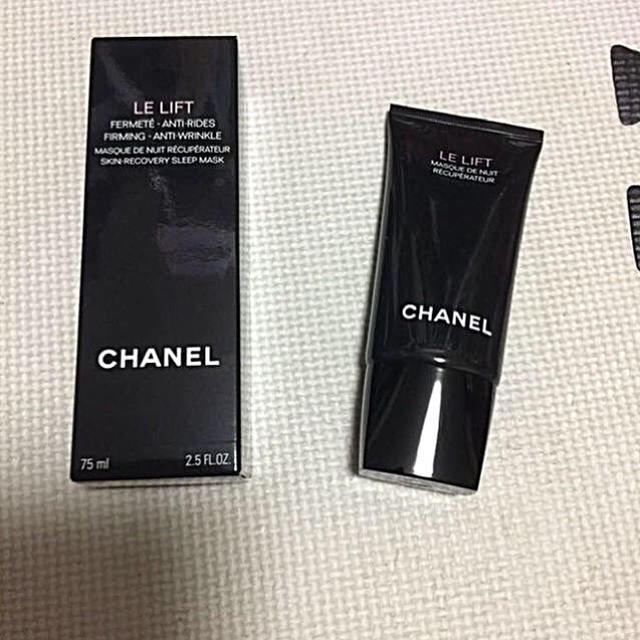 CHANEL(シャネル)の新品♡CHANEL クリーム コスメ/美容のスキンケア/基礎化粧品(フェイスクリーム)の商品写真