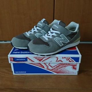 ニューバランス(New Balance)のニューバランス スニーカー KV996CWYグレー 23.0(スニーカー)