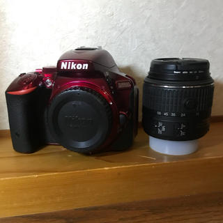 ニコン(Nikon)のNikon ニコン　D5500　　RED　18‐55　VRⅡズームレンズキット(デジタル一眼)