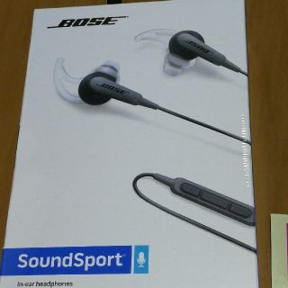 ボーズ(BOSE)の保証書あり BOSE soundsport イヤホン 新品未使用(ヘッドフォン/イヤフォン)