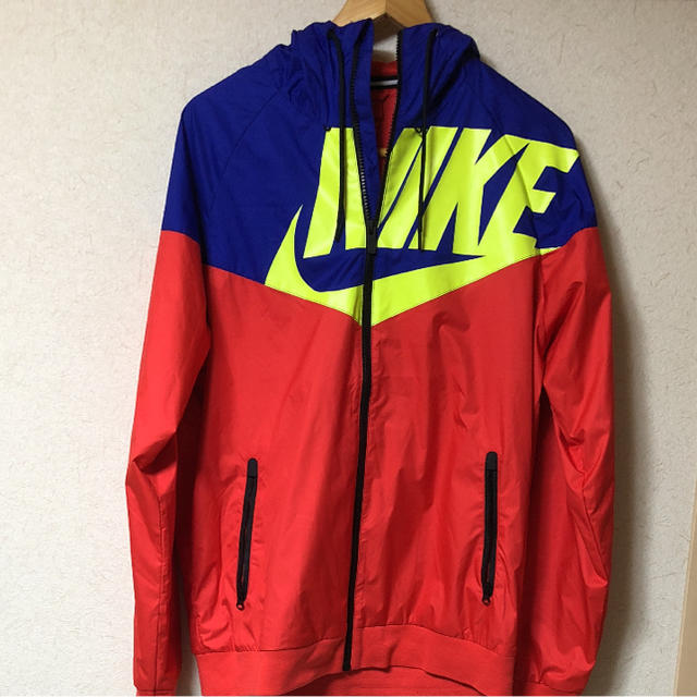 NIKE windrunner