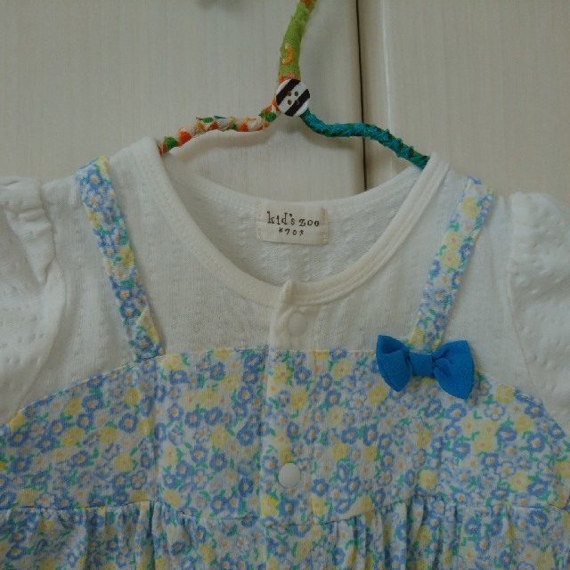 kid’s zoo(キッズズー)の☆専用☆kid's zoo  キッズ・ズー
花柄 ロンパース 70 キッズ/ベビー/マタニティのベビー服(~85cm)(カバーオール)の商品写真