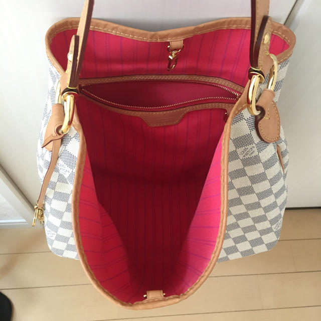 LOUIS VUITTON(ルイヴィトン)のLouisvuittonバッグ レディースのバッグ(ハンドバッグ)の商品写真