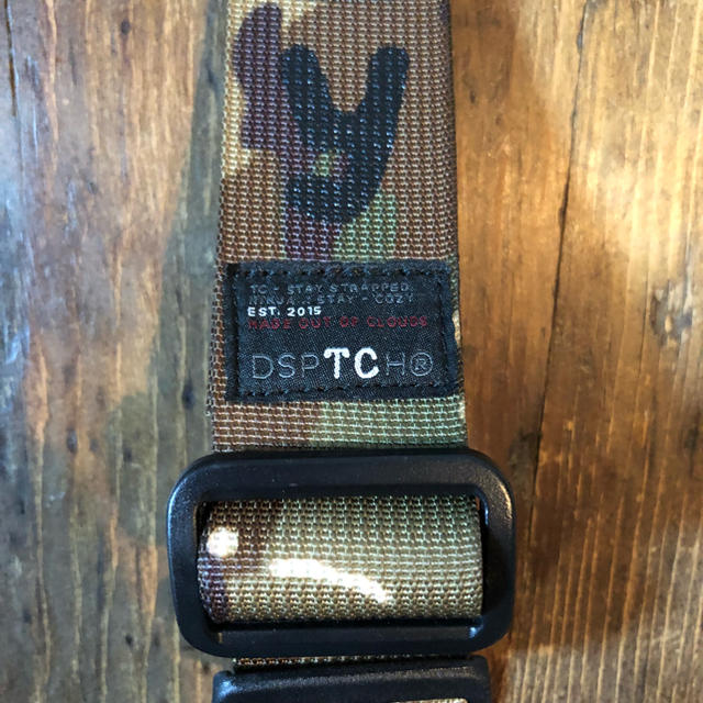 BEAUTY&YOUTH UNITED ARROWS(ビューティアンドユースユナイテッドアローズ)のTEAM COZY DSPTCH Camera Strap カメラストラップ スマホ/家電/カメラのカメラ(その他)の商品写真