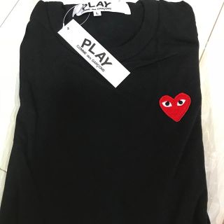 コムデギャルソン(COMME des GARCONS)のPLAY コム・デ・ギャルソン ワンポイント Tシャツ Lサイズ 黒(Tシャツ/カットソー(半袖/袖なし))