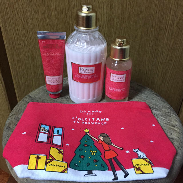 L'OCCITANE(ロクシタン)のL’OCCITANE ロクシタン ローズ ホリデーキット コスメ/美容のボディケア(ハンドクリーム)の商品写真