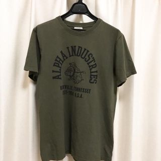 アルファインダストリーズ(ALPHA INDUSTRIES)の【送料無料】ほぼ新品 アルファ カーキ Tシャツ 半袖 可愛い(Tシャツ/カットソー(半袖/袖なし))