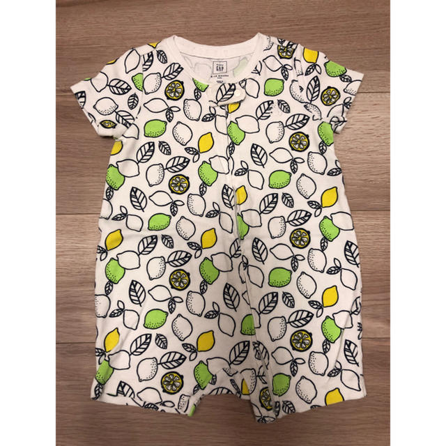 babyGAP(ベビーギャップ)のGAP ロンパース 70サイズ  キッズ/ベビー/マタニティのベビー服(~85cm)(ロンパース)の商品写真