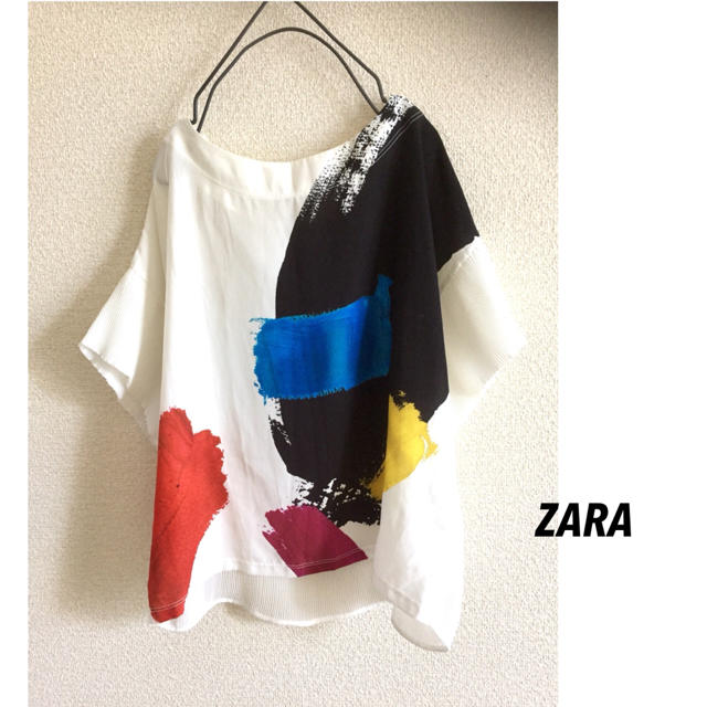 ZARA(ザラ)のZARA デザイン tシャツ  カラフル レディースのトップス(Tシャツ(半袖/袖なし))の商品写真