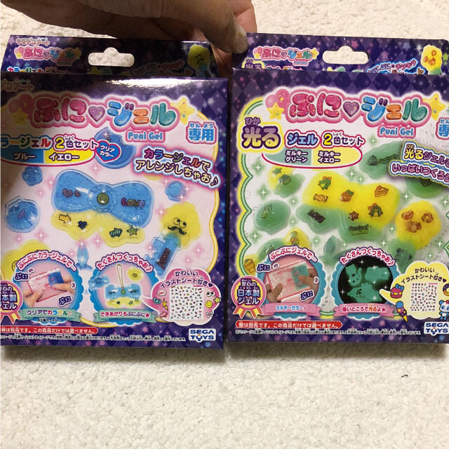 いなり様専用  新品 ぷにジェル 光る 蛍光 4箱セット キッズ/ベビー/マタニティのおもちゃ(知育玩具)の商品写真