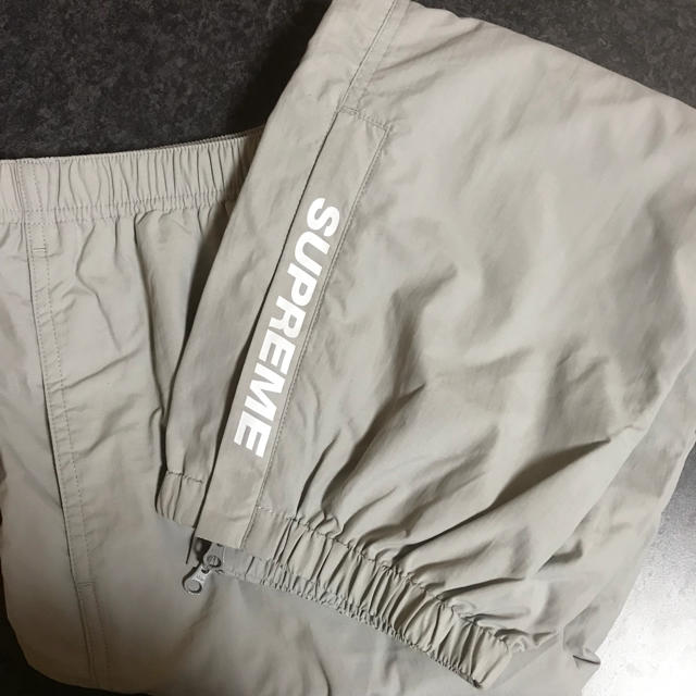 supreme warm up pant grey