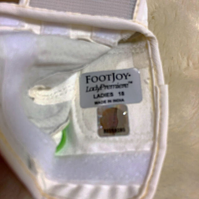 FootJoy(フットジョイ)のフットジョイグローブ新品❣️ スポーツ/アウトドアのゴルフ(その他)の商品写真