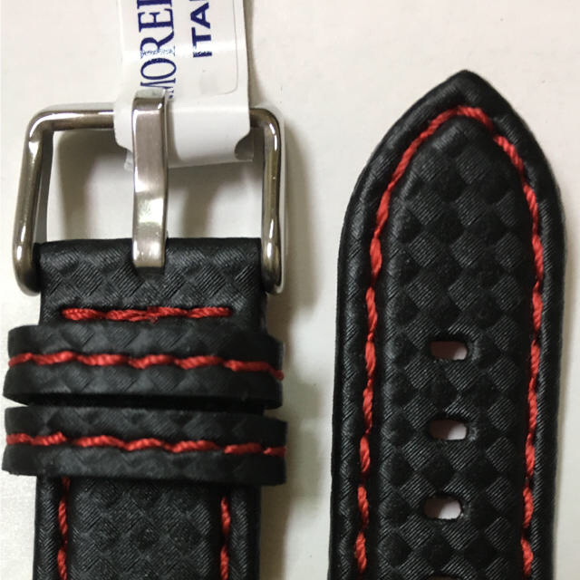 MORELLATO(モレラート)のMORELLATO  ラバー カーボン型押し 黒×赤ステッチ 防水 時計ベルト メンズの時計(ラバーベルト)の商品写真