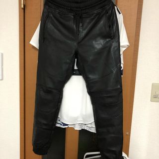 ザラ(ZARA)のZARA MAN レザースウェットパンツ(その他)