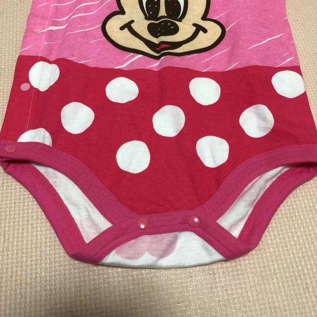 Disney(ディズニー)の新品未使用！ミニーマウス  半袖ロンパース キッズ/ベビー/マタニティのベビー服(~85cm)(ロンパース)の商品写真