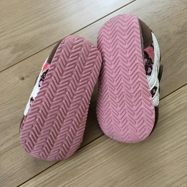 asics(アシックス)のアシックス 13cm 女の子 シューズ キッズ/ベビー/マタニティのベビー靴/シューズ(~14cm)(スニーカー)の商品写真