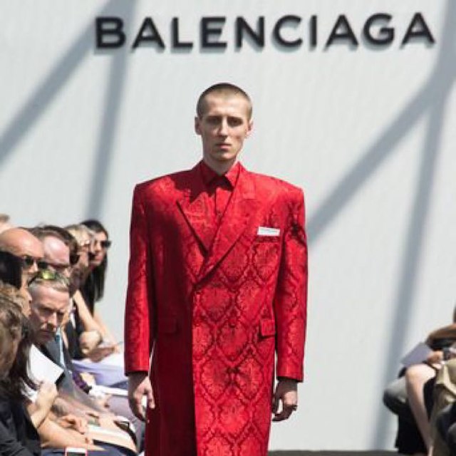 Balenciaga(バレンシアガ)のバレンシアガ メンズのジャケット/アウター(ブルゾン)の商品写真