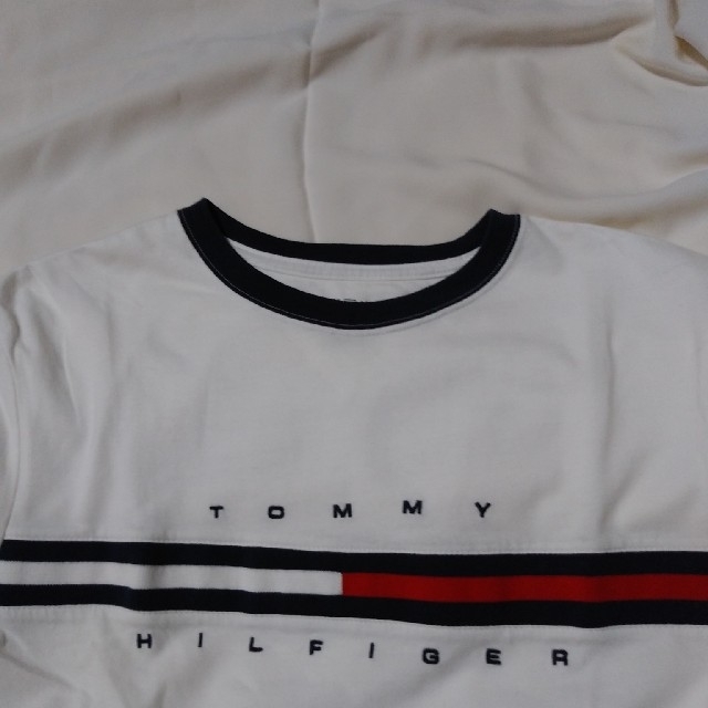 TOMMY HILFIGER(トミーヒルフィガー)のもえか様専用　TOMMY HILFIGER　Tシャツ　Mサイズ メンズのトップス(Tシャツ/カットソー(半袖/袖なし))の商品写真