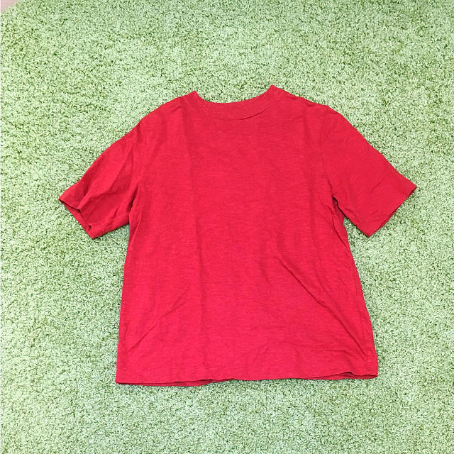 UNIQLO(ユニクロ)のユニクロ Tシャツ レディースのトップス(Tシャツ(半袖/袖なし))の商品写真