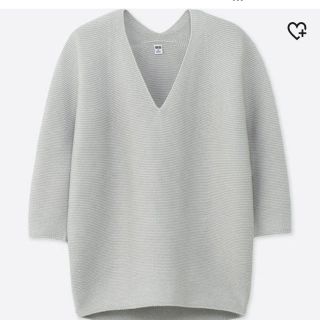 ユニクロ(UNIQLO)のUNIQLO  3DコクーンシルエットVネックセーター(Tシャツ(半袖/袖なし))