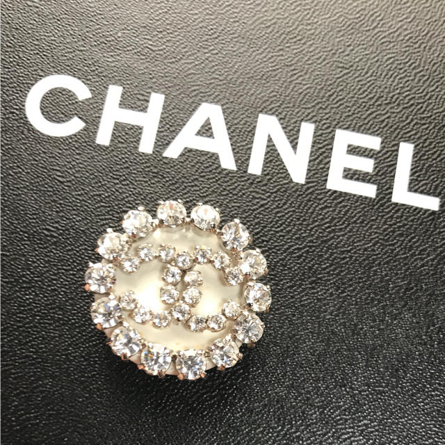 CHANELブローチ