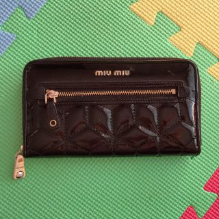 ミュウミュウ(miumiu)のミュウミュウ 財布(財布)