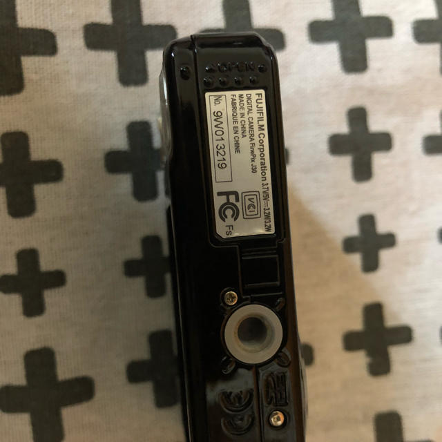 富士フイルム - フジフイルム 12.2MEGA PIXELS デジタルカメラの 富士フイルム - フジフイルム 12.2MEGA PIXELS デジタルカメラの