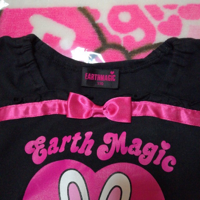 EARTHMAGIC(アースマジック)のバニーマフィーちゃんロンT キッズ/ベビー/マタニティのキッズ服女の子用(90cm~)(Tシャツ/カットソー)の商品写真