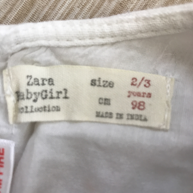 ZARA(ザラ)のzara キッズ/ベビー/マタニティのキッズ服女の子用(90cm~)(ブラウス)の商品写真