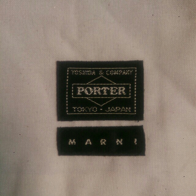 Marni(マルニ)のポーター マルニ レディースのファッション小物(ポーチ)の商品写真