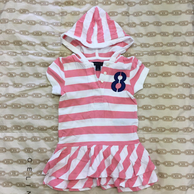 TOMMY HILFIGER(トミーヒルフィガー)のTOMMY HILFIGER ワンピース ボーダー セットアップ キッズ/ベビー/マタニティのキッズ服女の子用(90cm~)(ワンピース)の商品写真