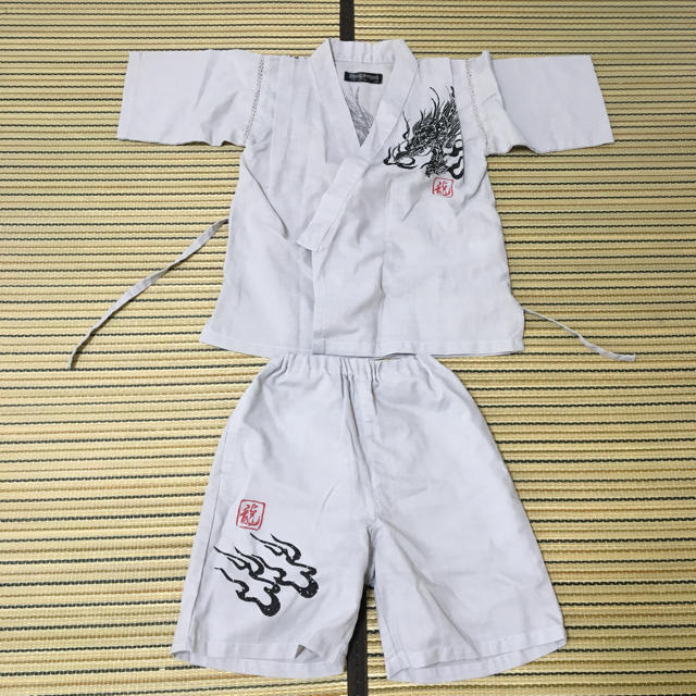 甚平 110 美品 キッズ/ベビー/マタニティのキッズ服男の子用(90cm~)(甚平/浴衣)の商品写真