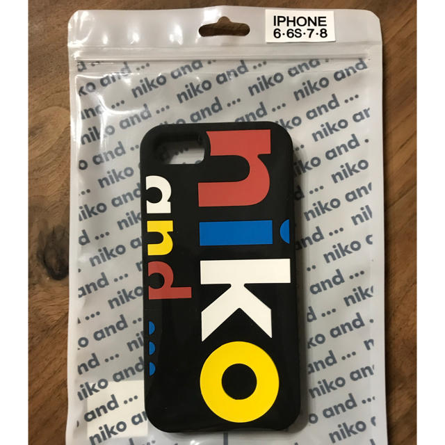 niko and...(ニコアンド)の送料込み！大人気✨Niko and…オリジナルロゴiPhoneケース2 スマホ/家電/カメラのスマホアクセサリー(iPhoneケース)の商品写真