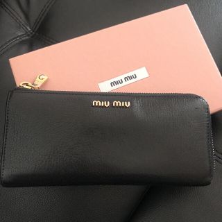 ミュウミュウ(miumiu)のほのかさん専用【miumiu 長財布】(財布)