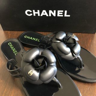 シャネル(CHANEL)のCHANELカメリアサンダル36(サンダル)