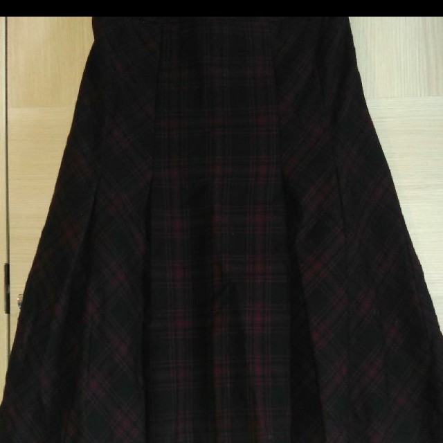 Yorkland(ヨークランド)の未使用に近い！チェック柄スカート レディースのスカート(ひざ丈スカート)の商品写真