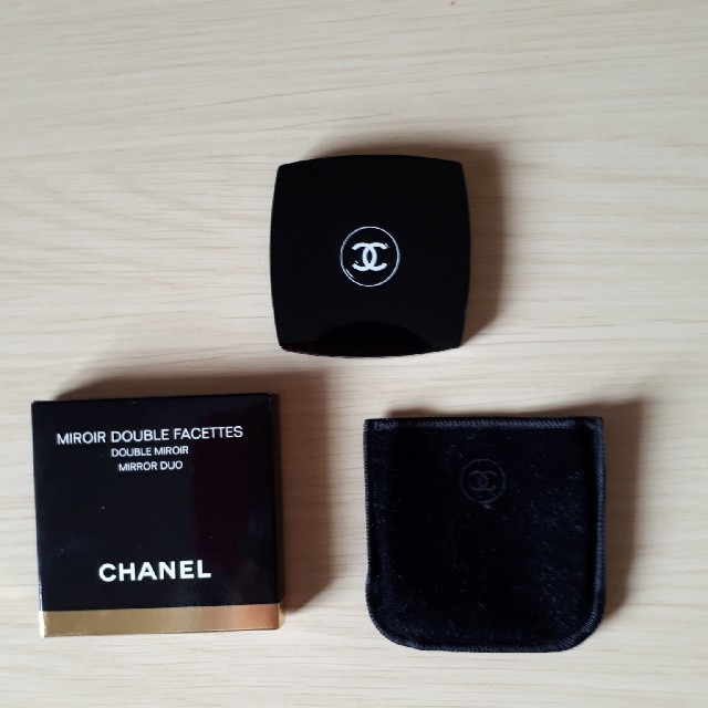 CHANEL(シャネル)のシャネルミラー レディースのファッション小物(ミラー)の商品写真