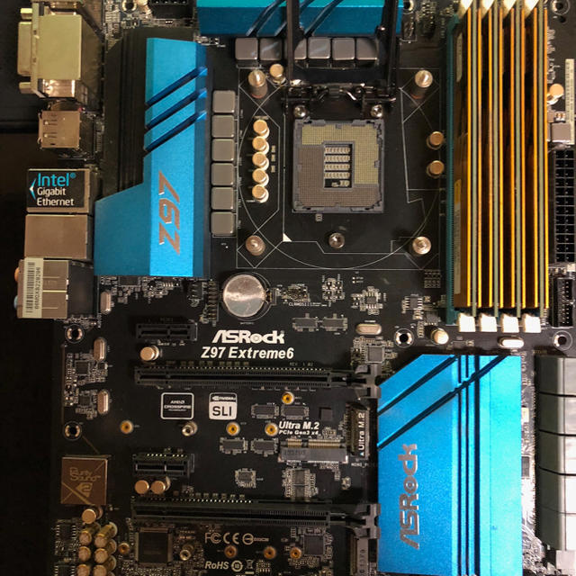 上等な Core ATX i7 DDR3 4770K，ASRock ASRock Z97 Extreme4 H3/1150